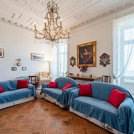 Sea View House Next To Waterfront - Happy Apartamento *