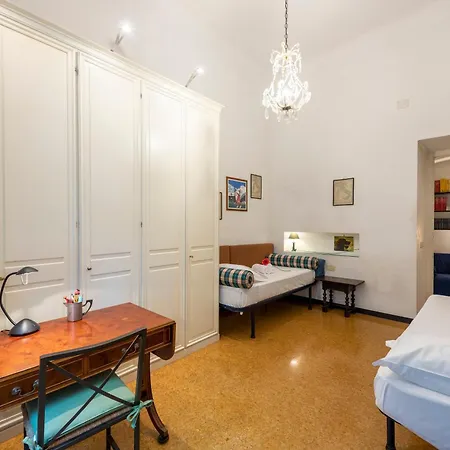 Sea View House Next To Waterfront - Happy Apartamento