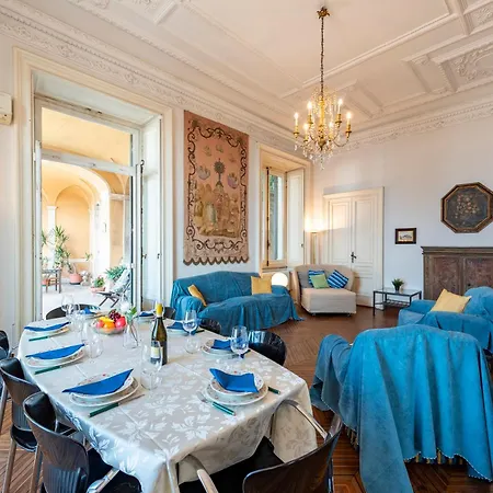 Sea View House Next To Waterfront - Happy Apartamento